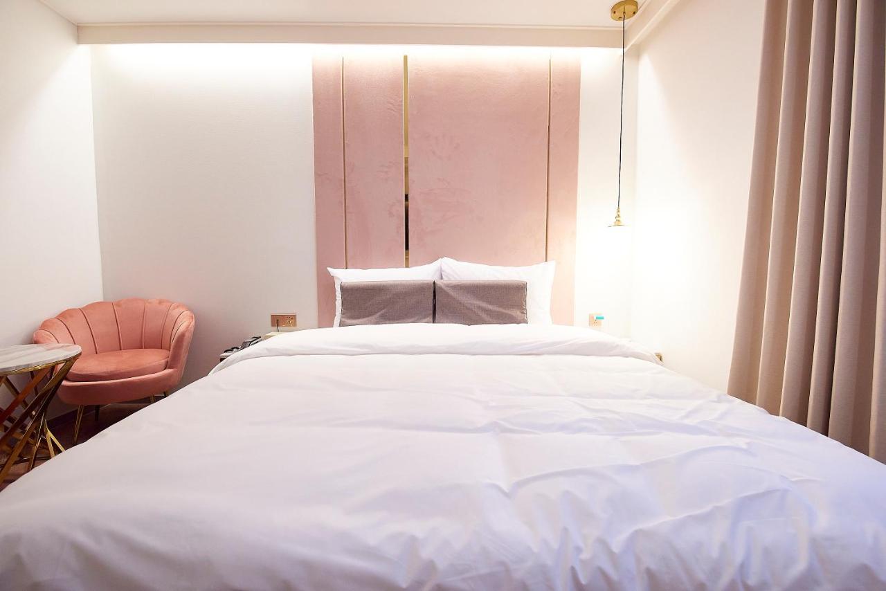 Denbasta Signature Hotel