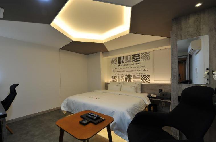Khách sạn Ytt Nampo 3*