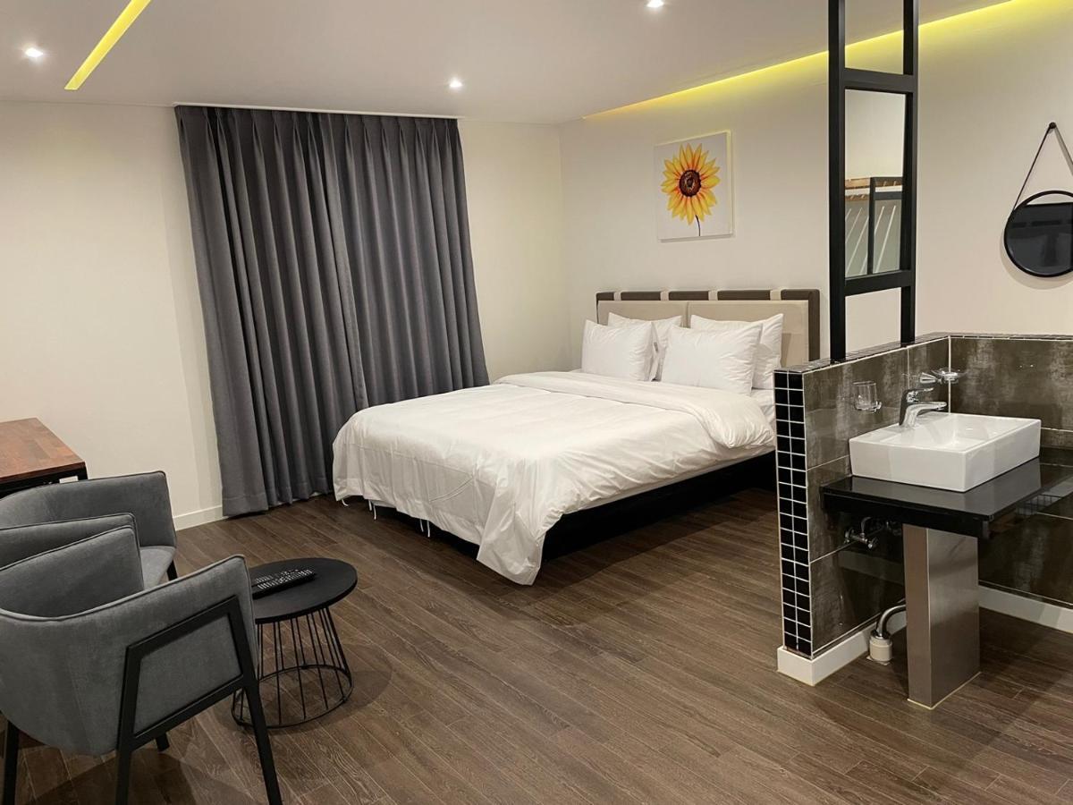 Quatz Hotel
