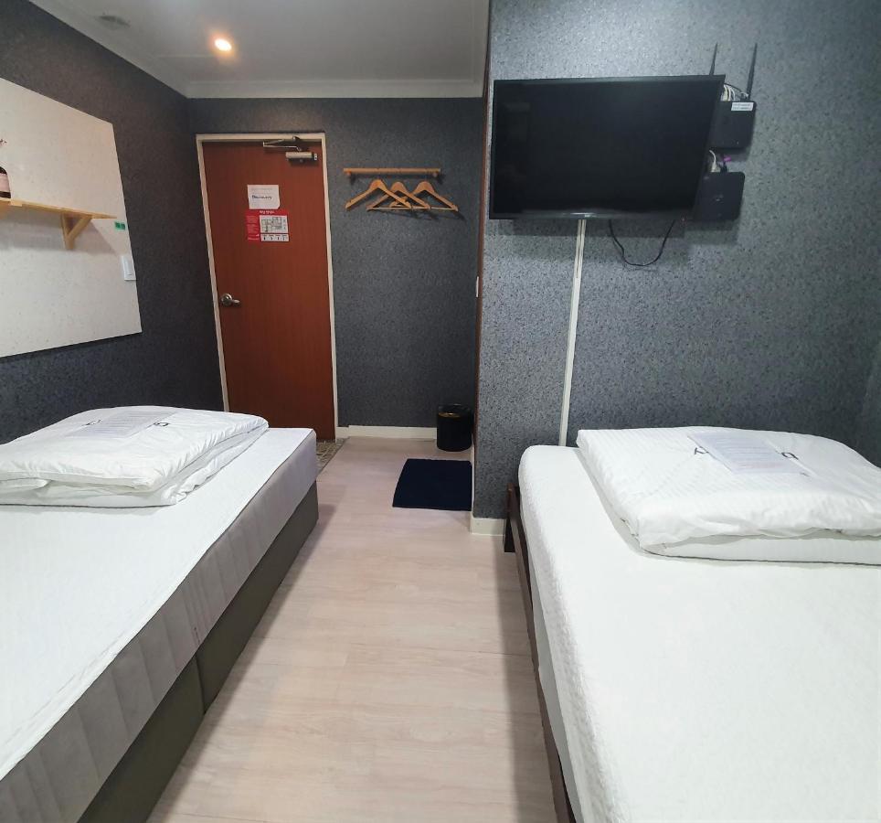 Discovery Guest house *