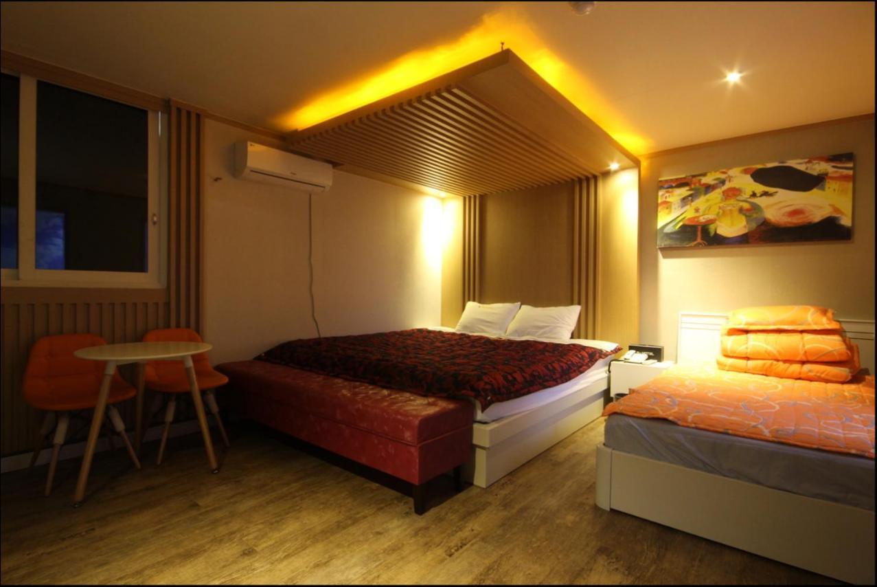 9st Traveltel