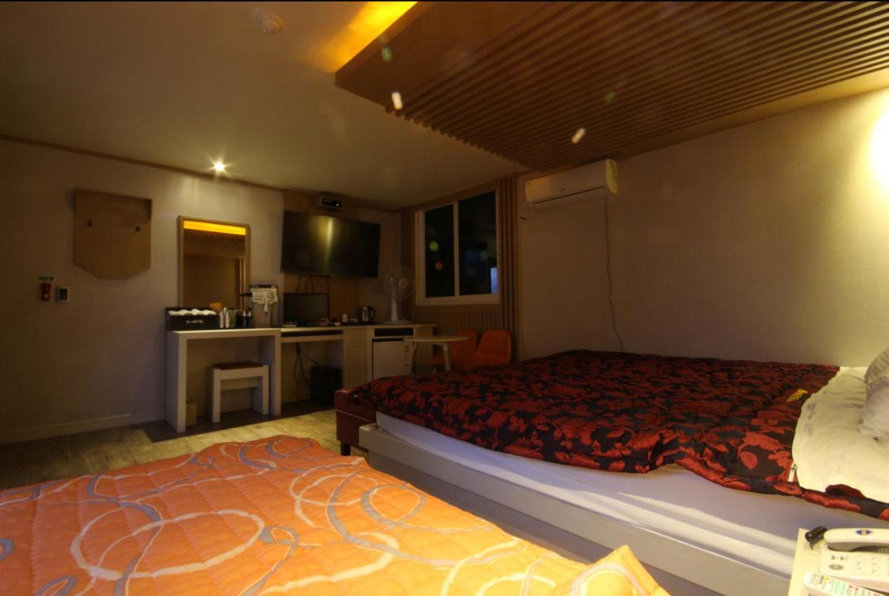 9st Traveltel Hotel Busan