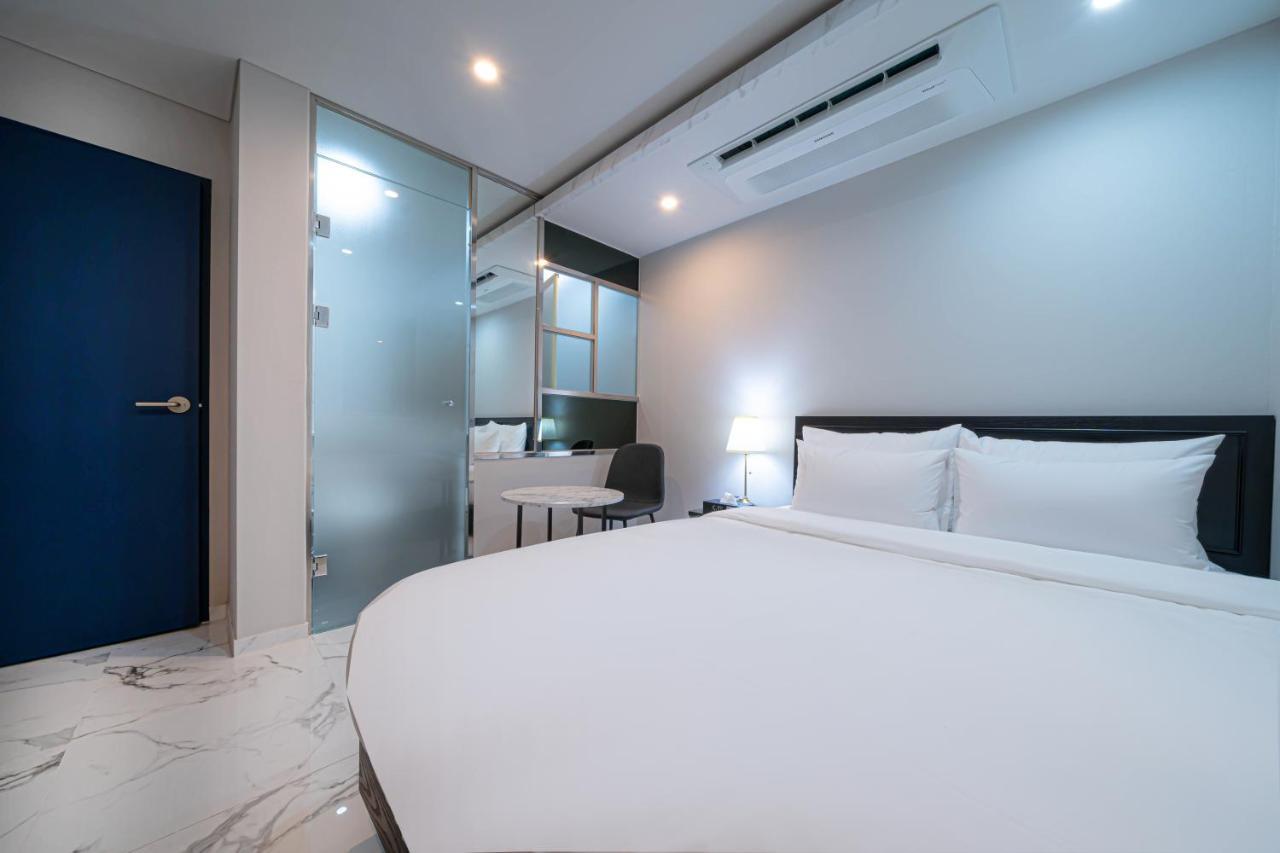 Gwangan Hotel 2*