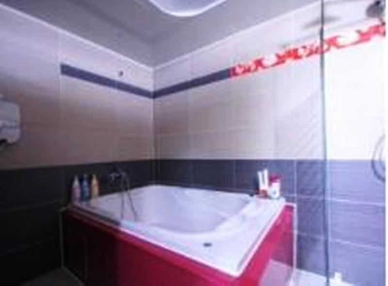 Hotel Dongbang Tourist 2*