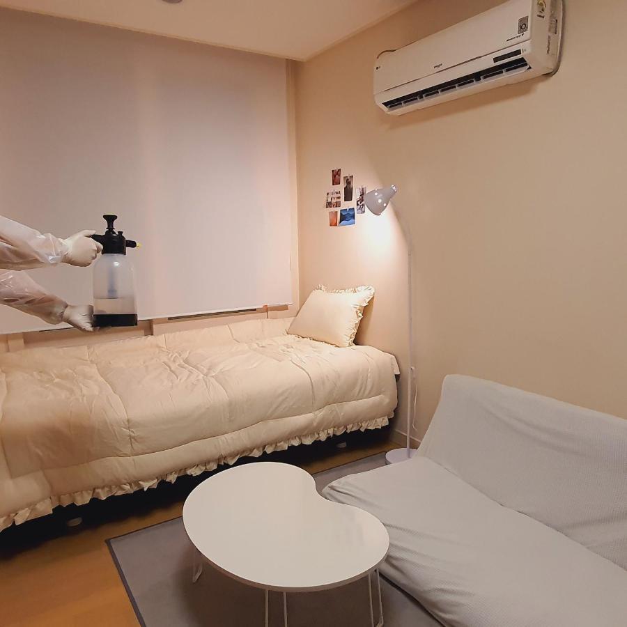 Gaming house for long-term stay l 장기숙박, 자가격리 숙소를 위한 시청역 3분거리 게이밍 하우스 Căn hộ