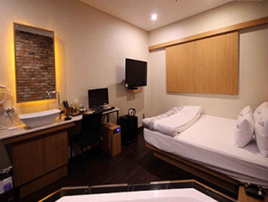 Hotel Nampo Comma Busan