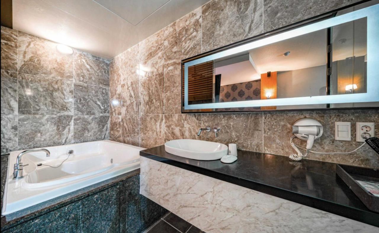 Haeundae Gary Cooper Hotel Busan