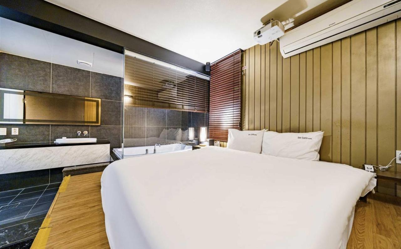 Haeundae Gary Cooper 2* Busan