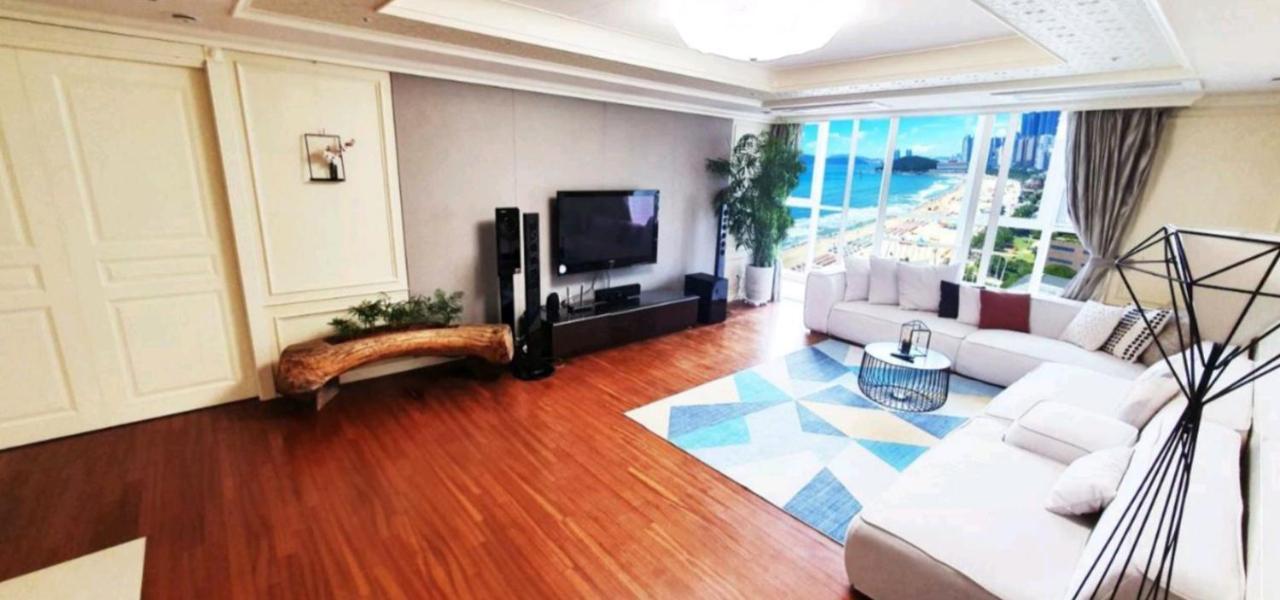 Pale De Cz Condominium Busan