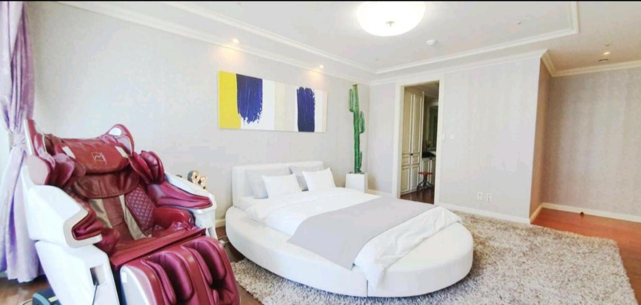 Pale De Cz Condominium Apartment