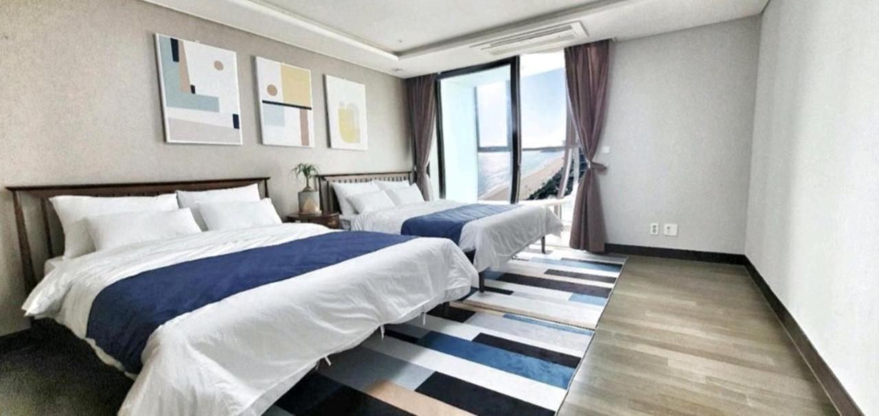 Pale De Cz Condominium Apartment