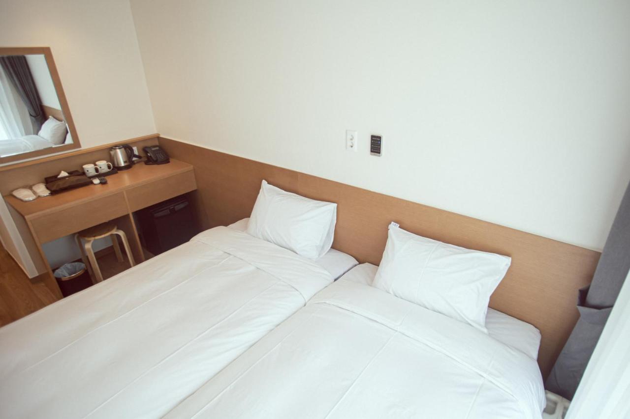Kenny Gijang Hotel 3*