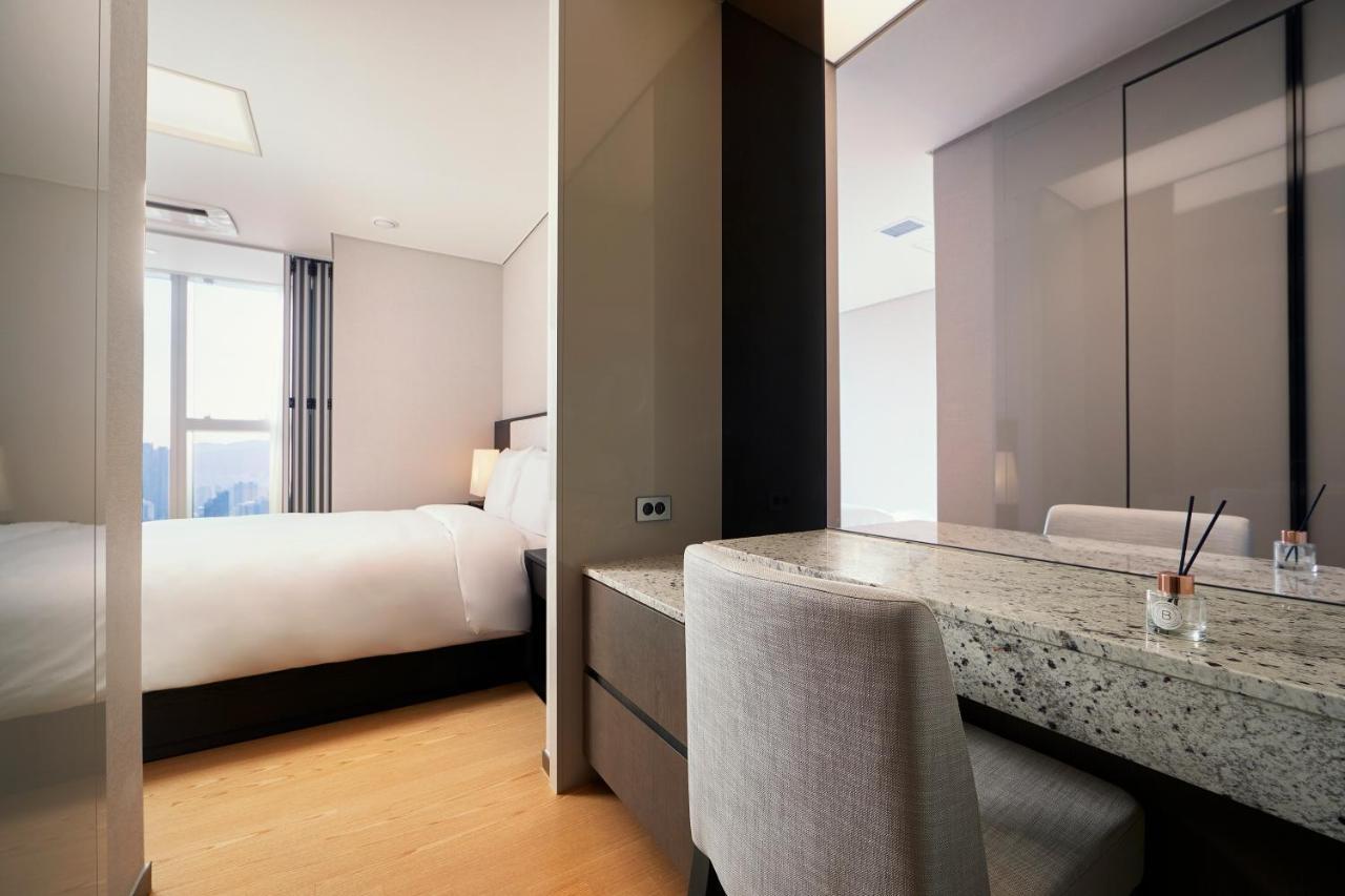 Grand Lct Khách sạn 4*