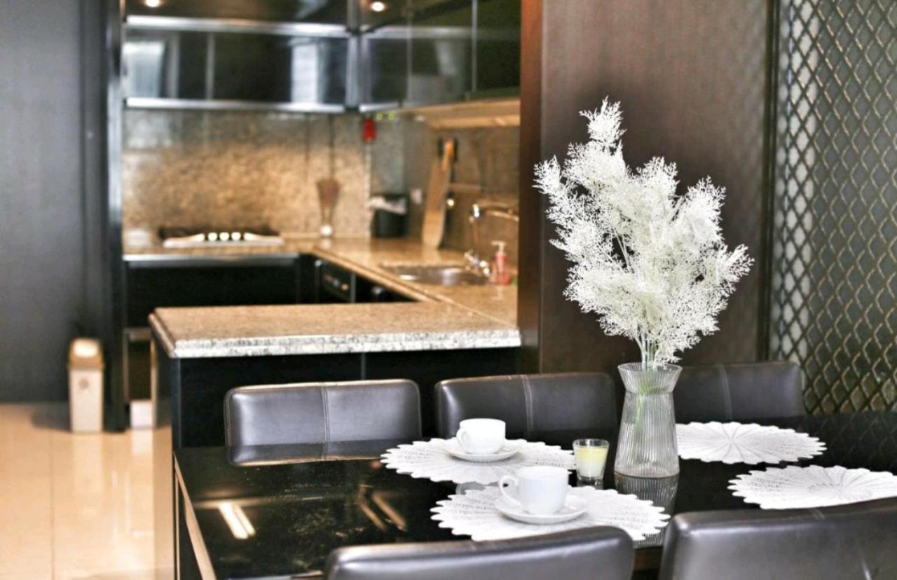 Pale De Cz Condominium Busan