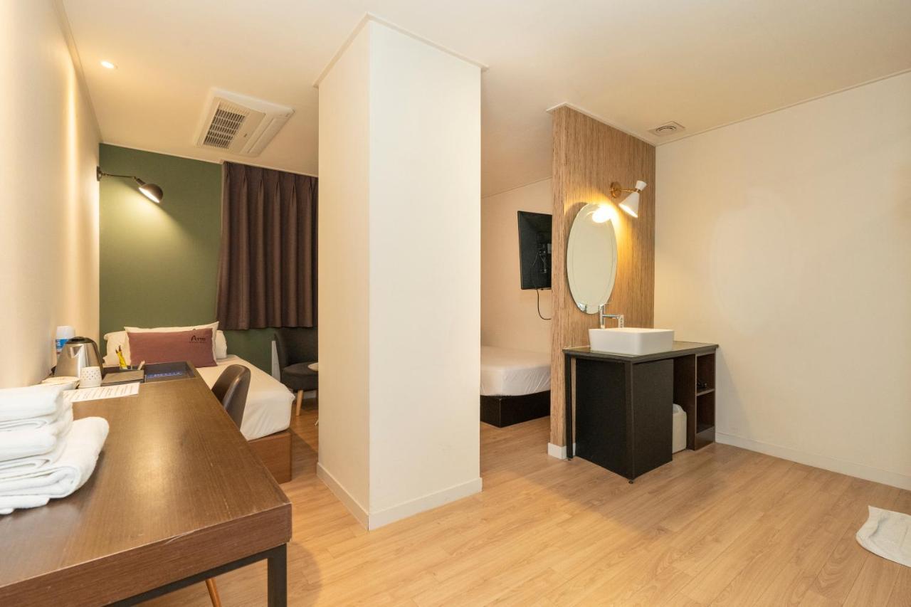 No. 25 Signature Daecheong 3*