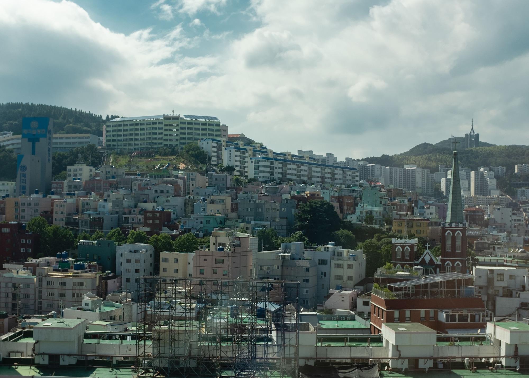 Crown Harbor 4* Busan
