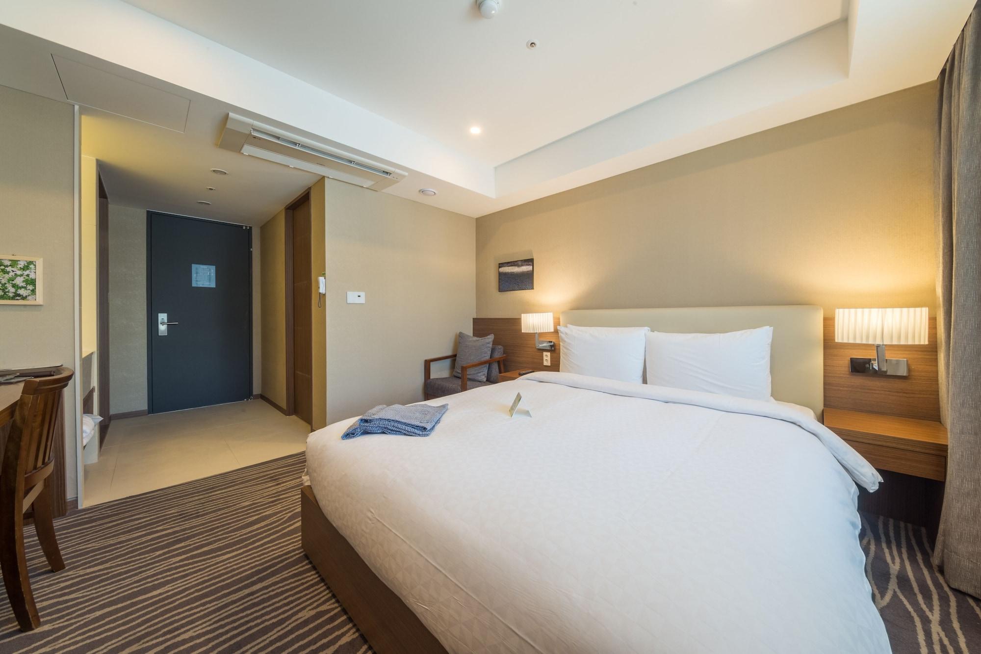 Hotel Business