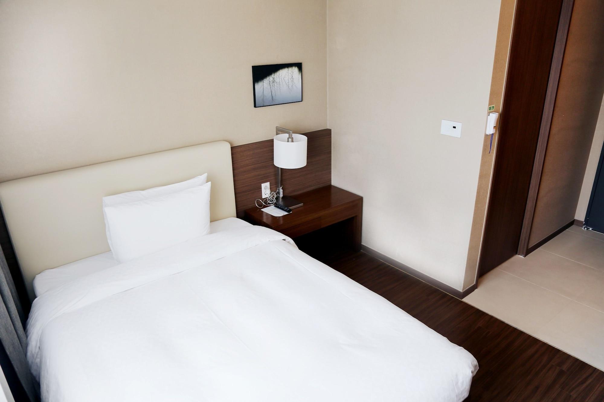 Hotel Business 3*
