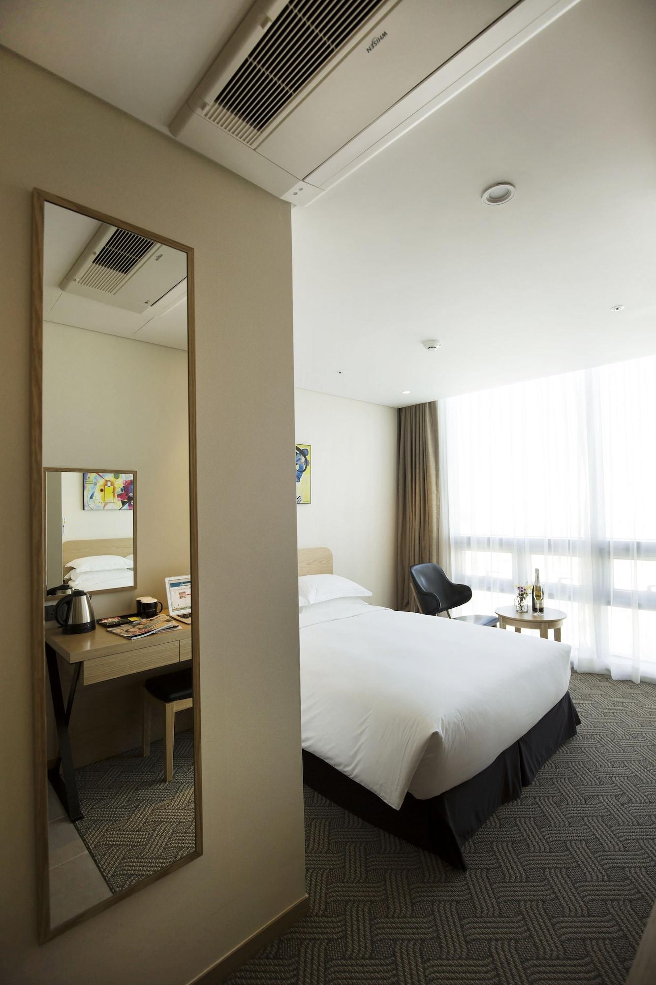 Hotel Western Haeundae 4*