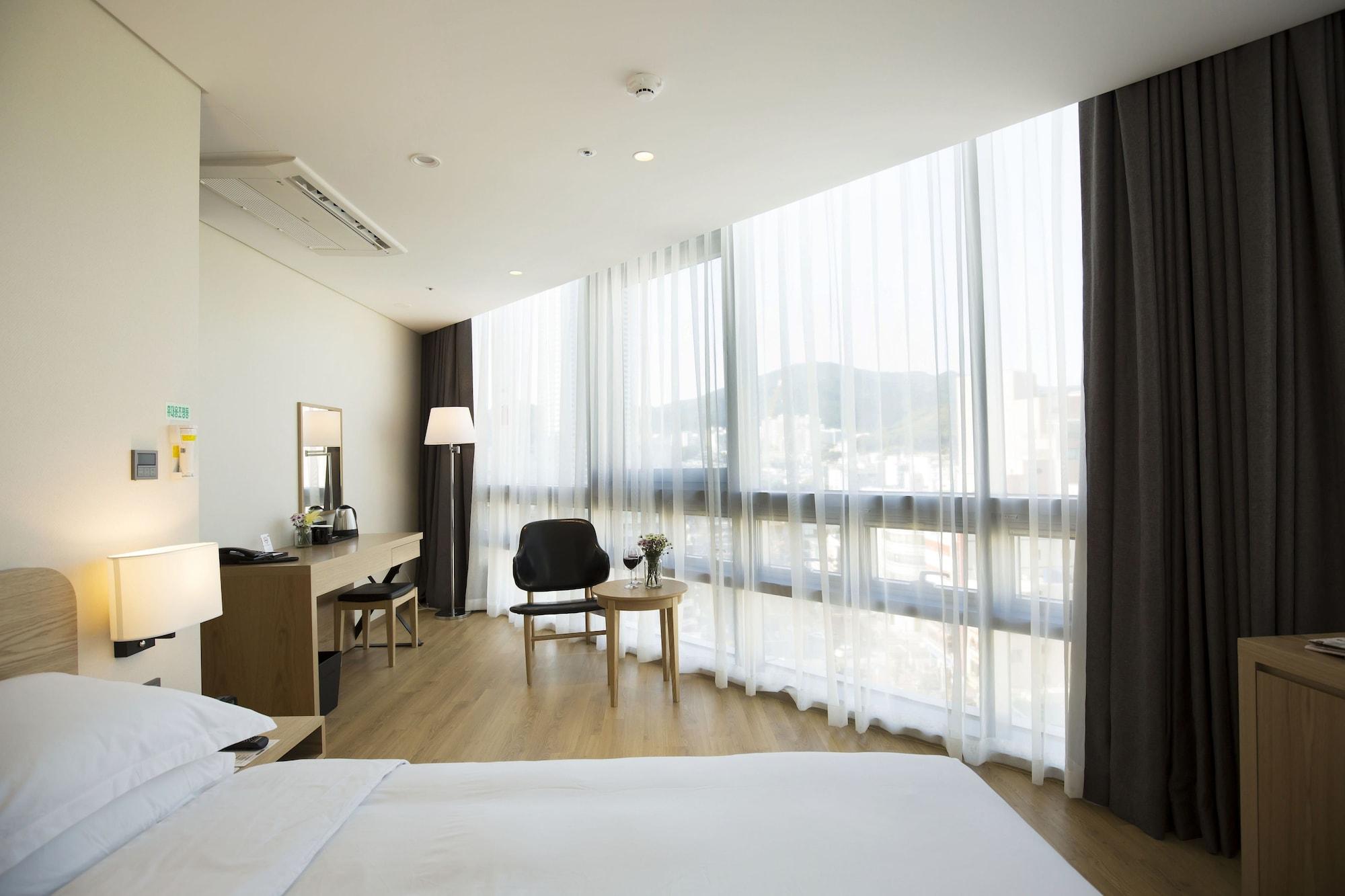 Western Haeundae 4*