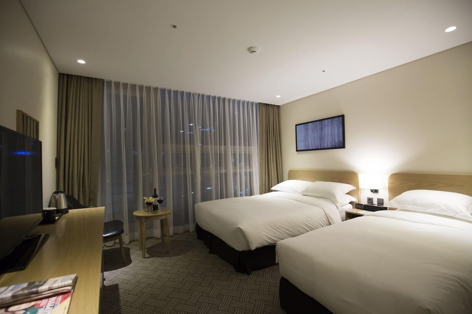Western Haeundae 4*