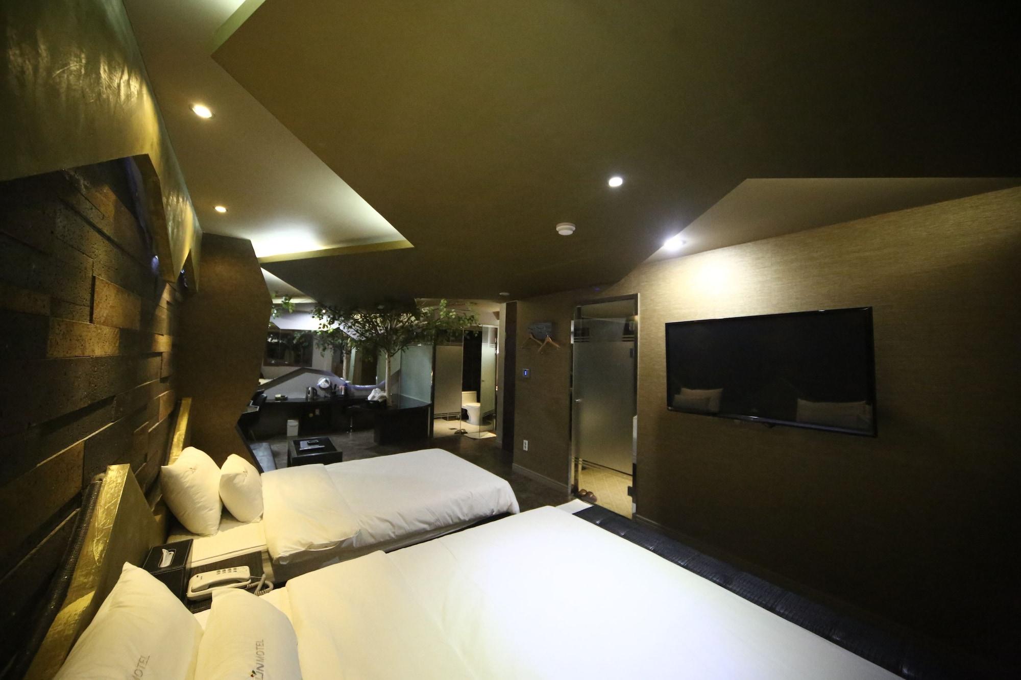 June Haeundae Motel Busan