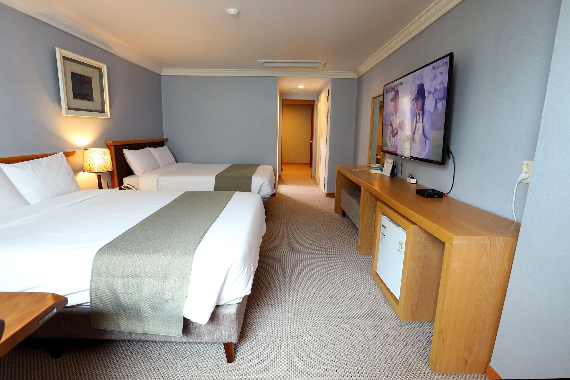 Prime Tourist Hotel 3*