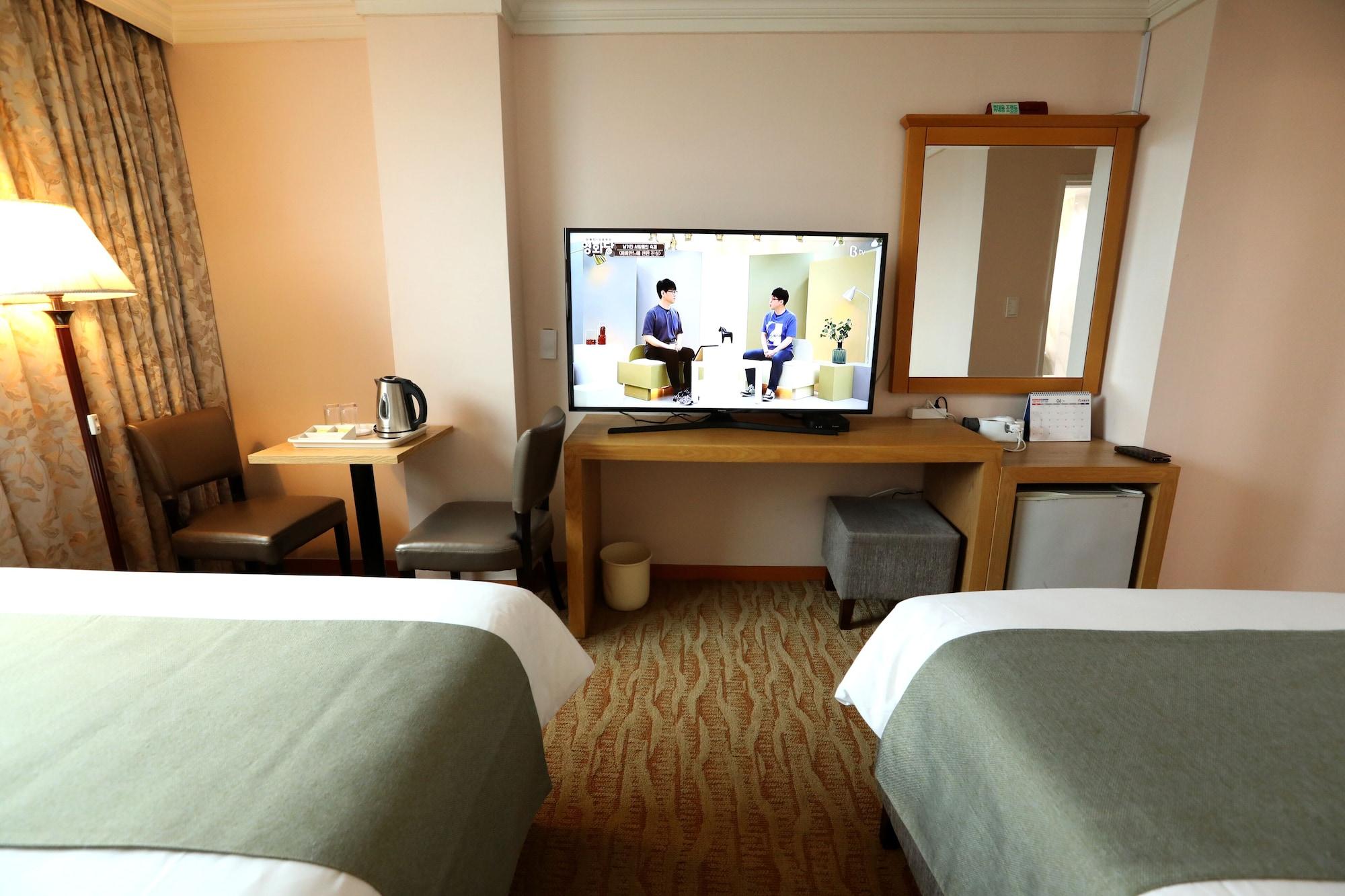 Prime Tourist Hotel 3*