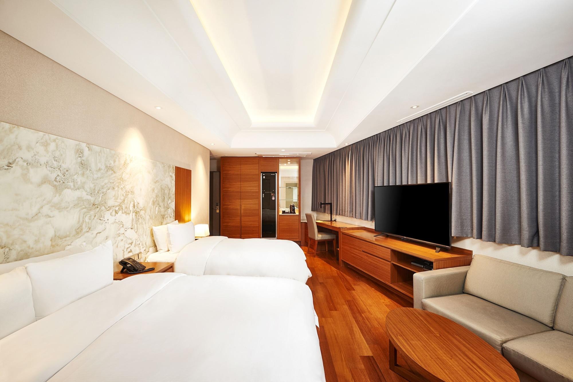 Arban Hotel 3*