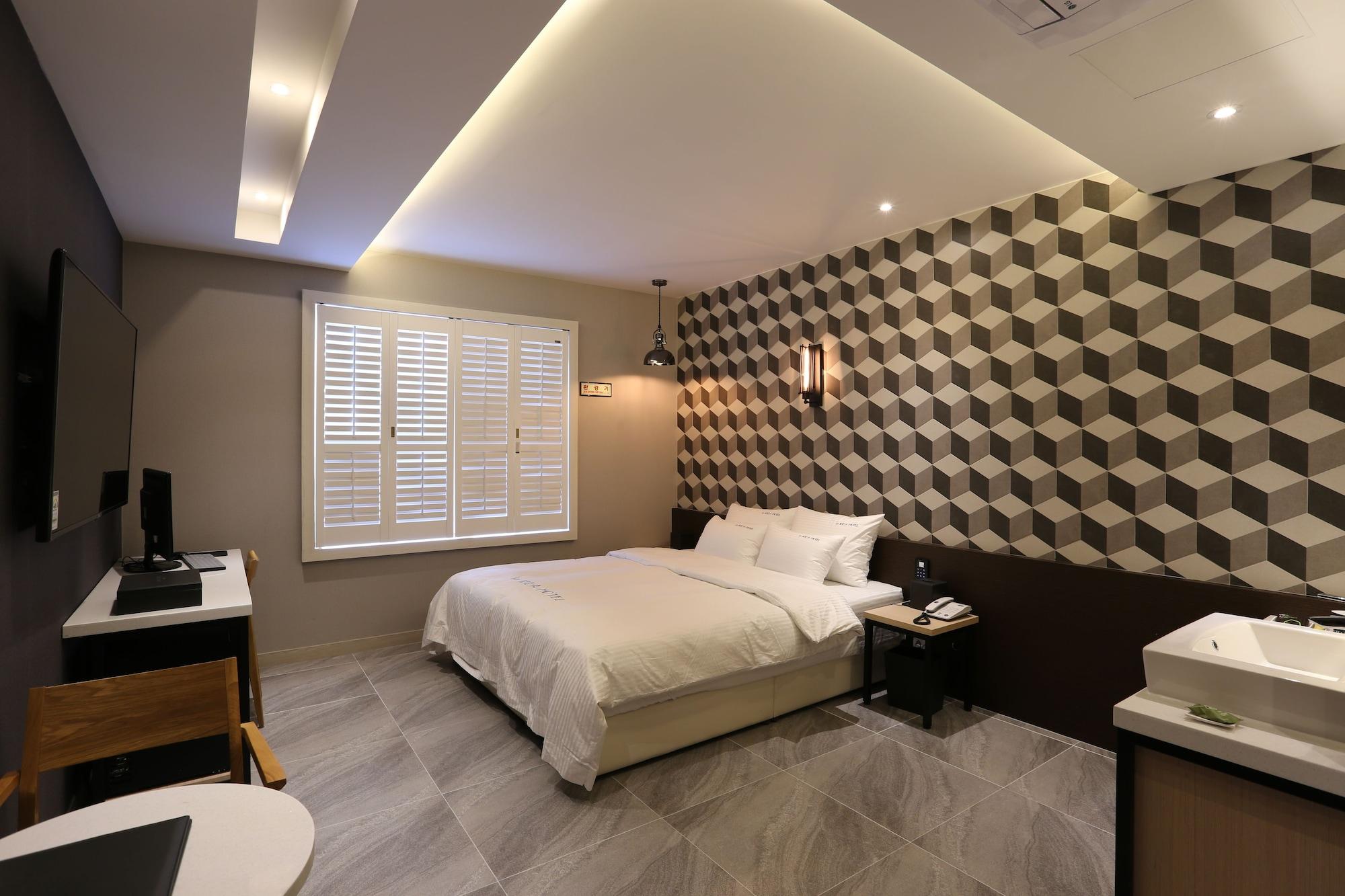 Le Idea Station Hotel 2*