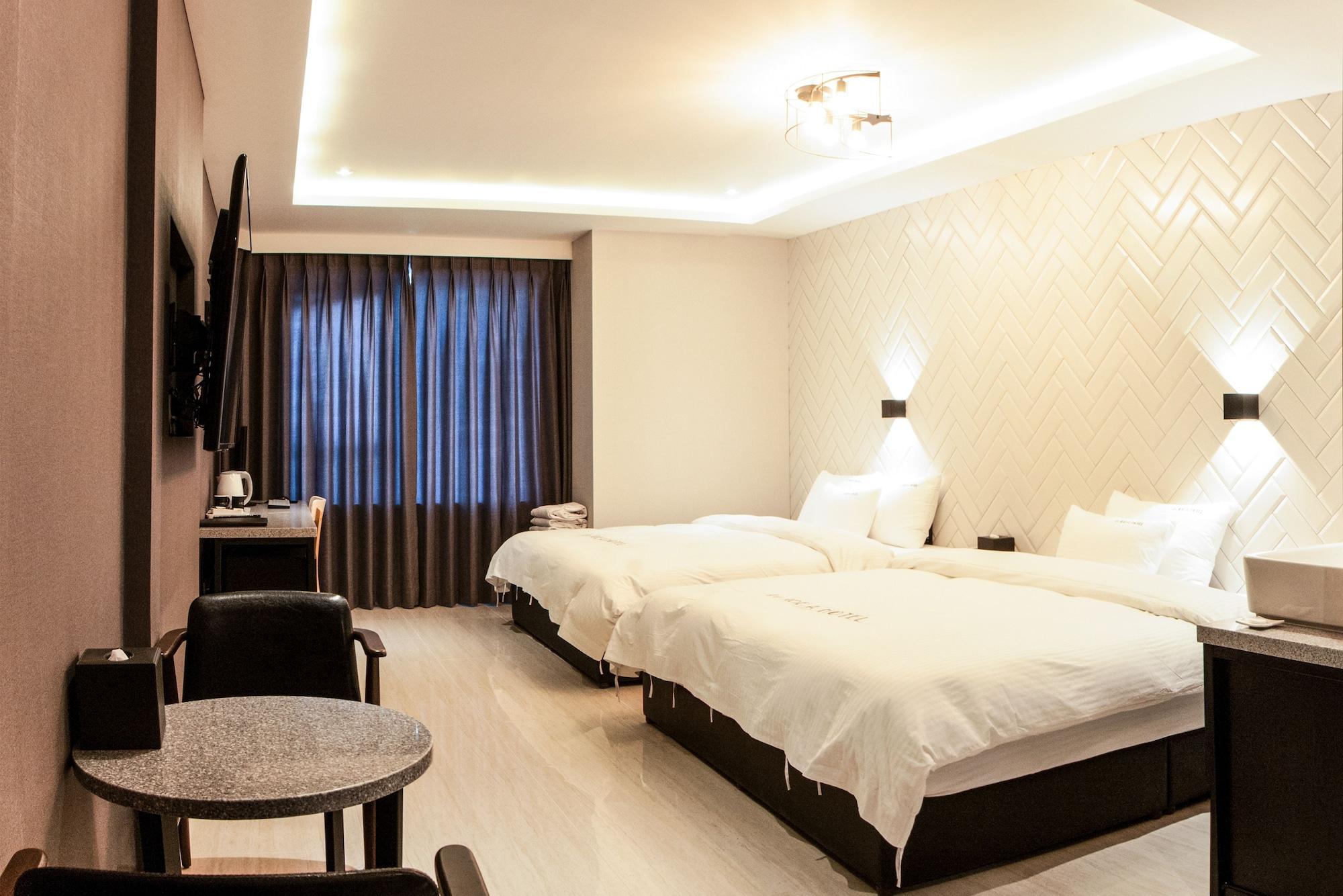 Hotel Le Idea Station 2*