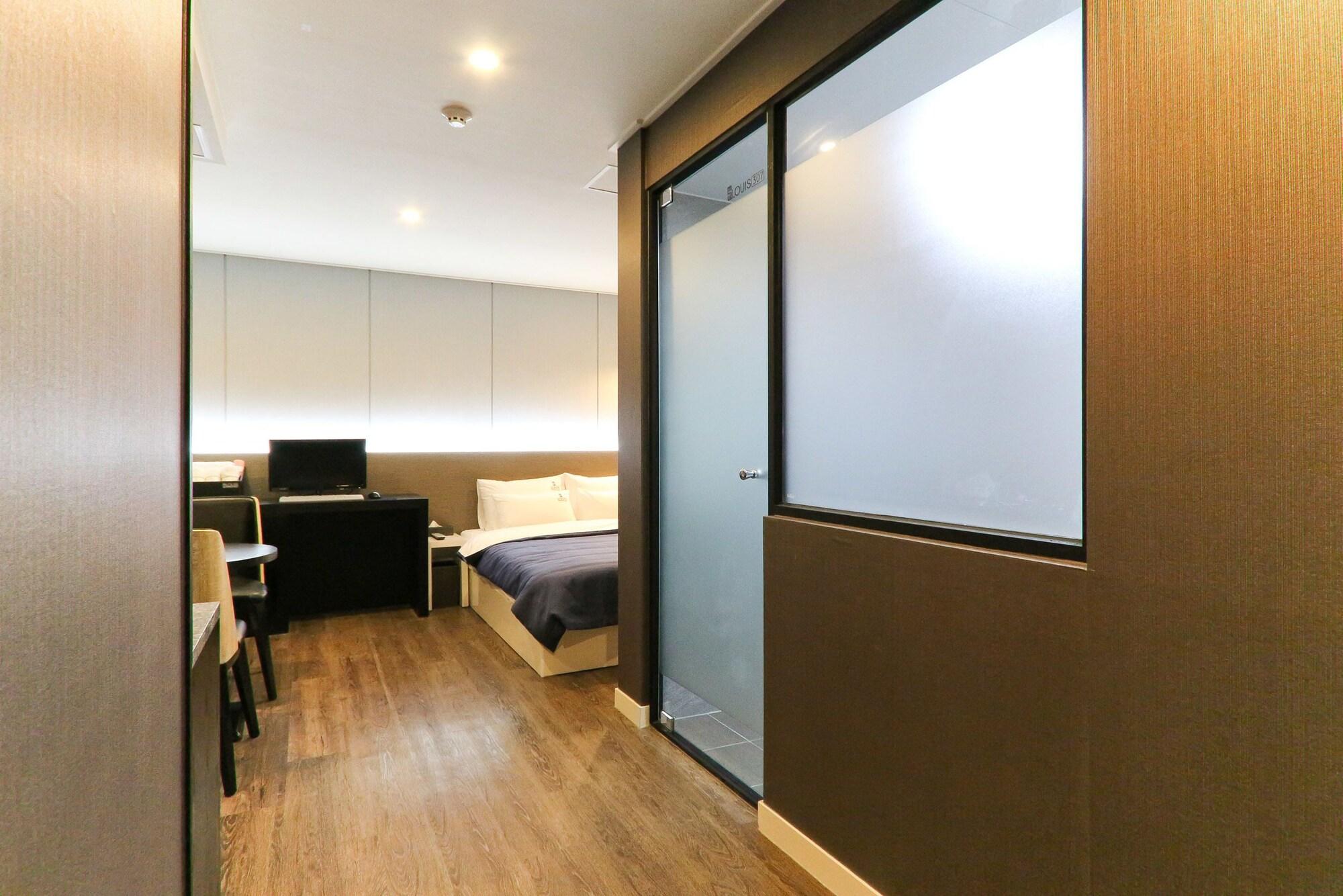 Hotel Louis 3*