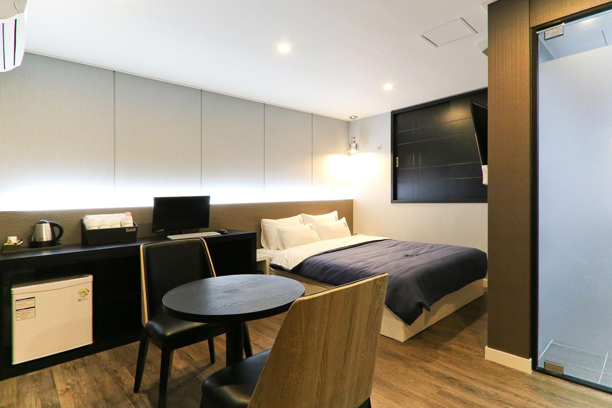 Louis Hotel Busan