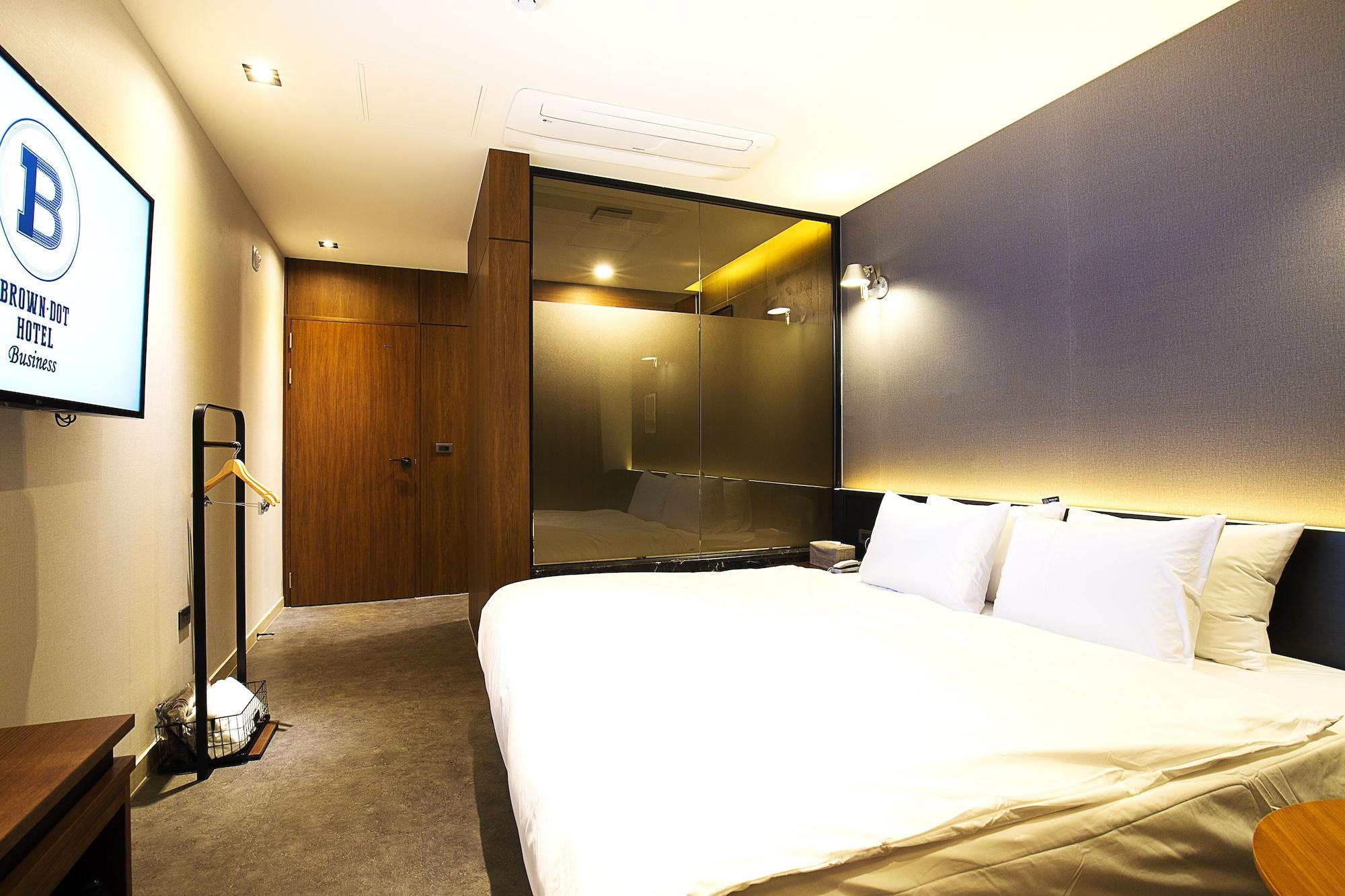 Hotel Brown Dot Station Busan