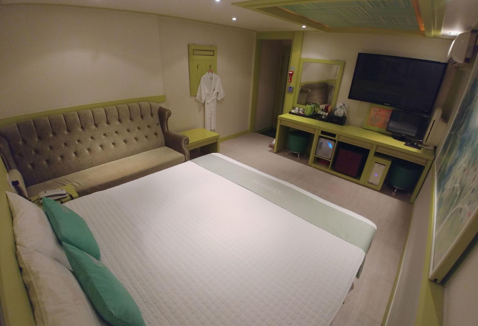 Andrest Motel 2*