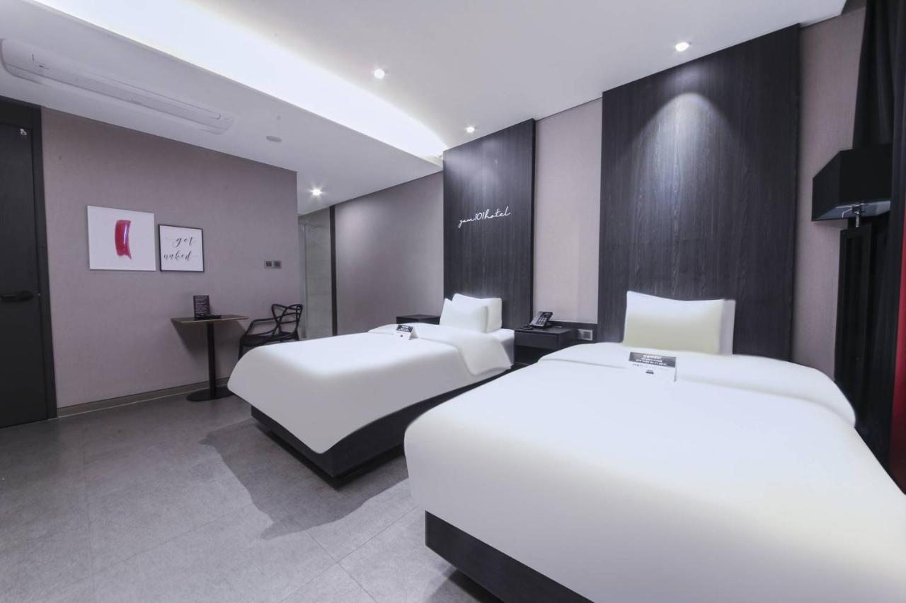 Hotel Zam 101