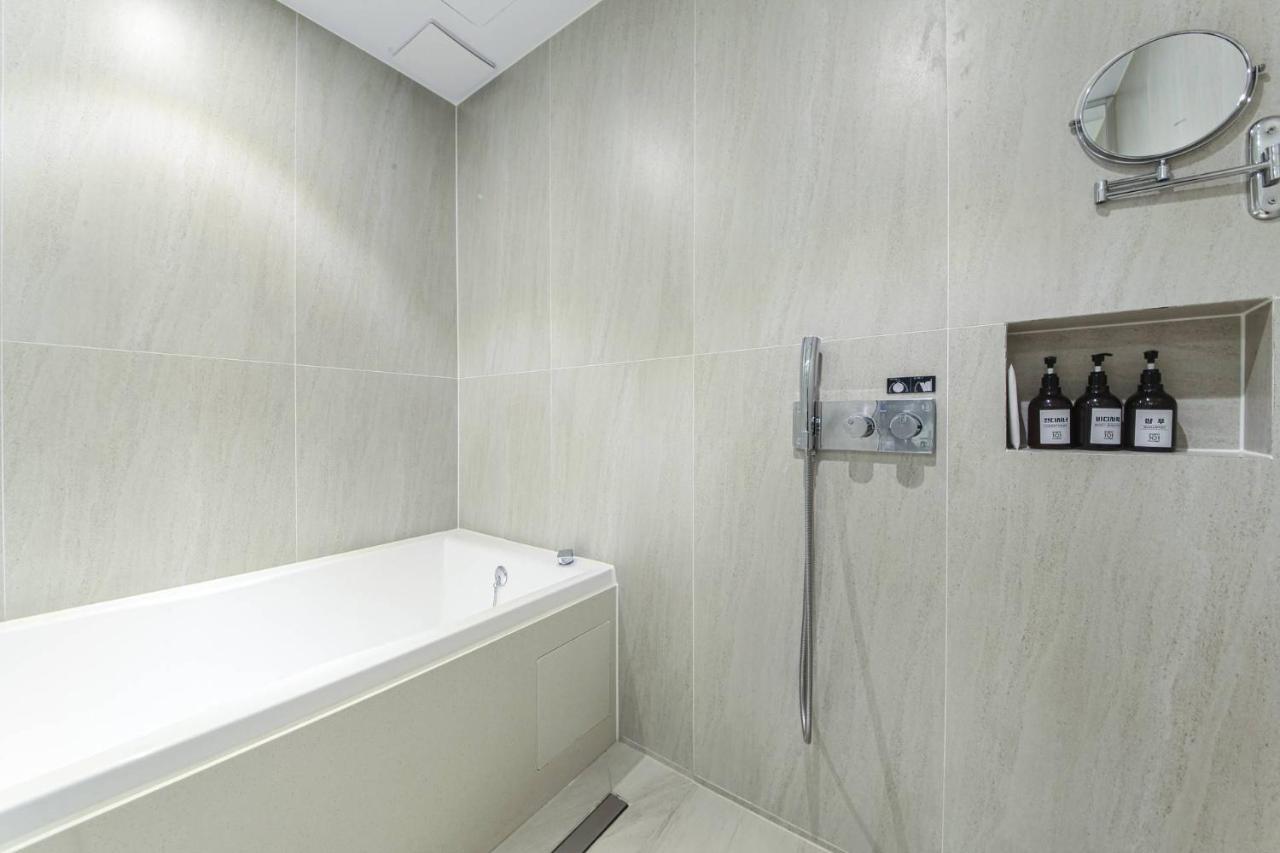 Hotel Zam 101