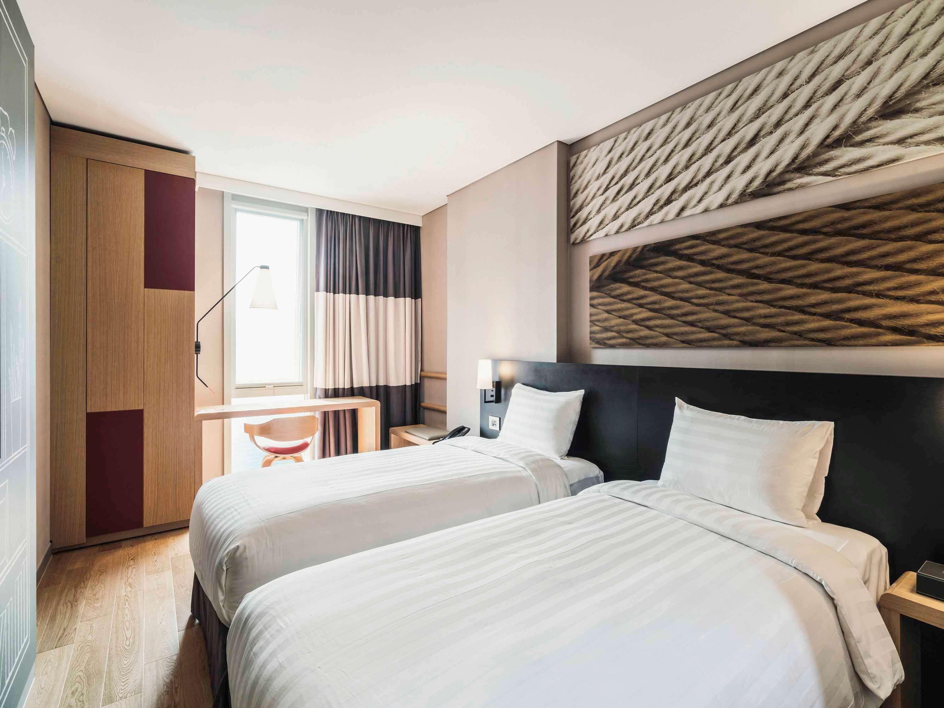 Hotel Ibis Ambassador Haeundae 3*