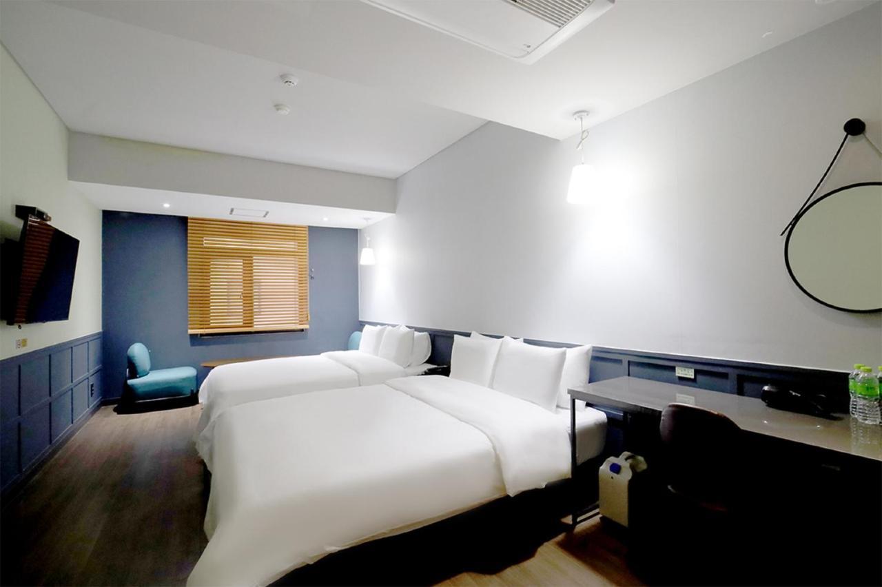 Seomyeon Hound 1st Street 3* Busan