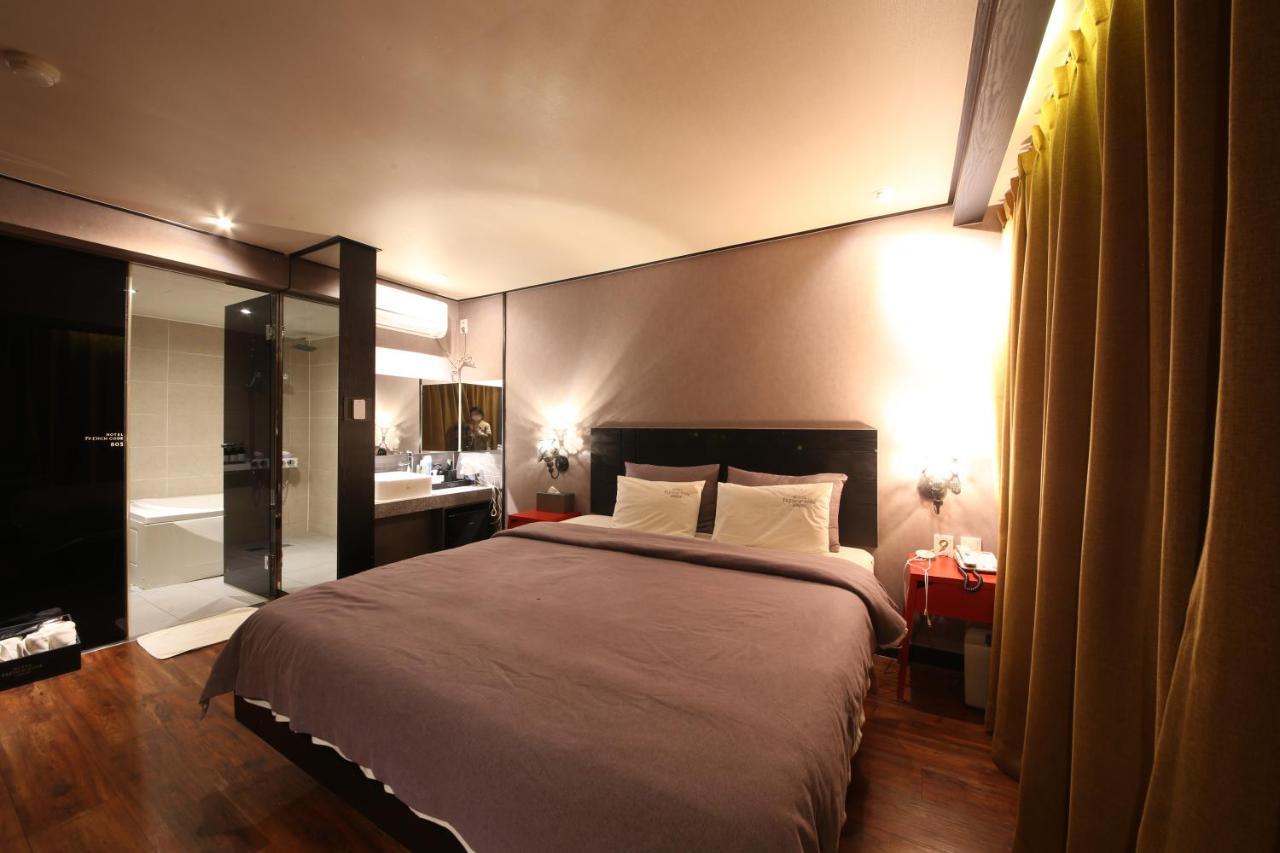 Frenchcode Hotel