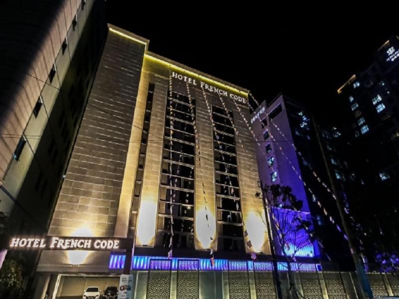 Hotel French Code 2*