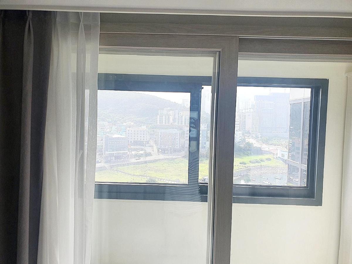 Hotel Shiftdoor Hari
