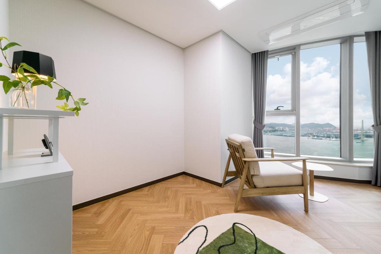 Le Collective Station Apartment Busan