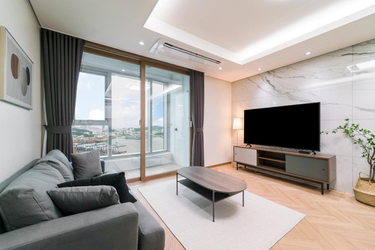 Apartment Le Collective Station Busan