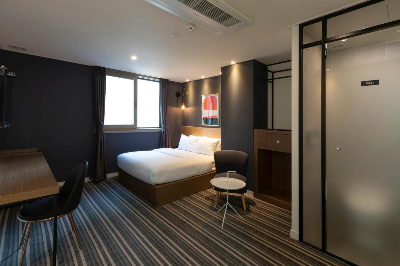 No. 25 Signature Daecheong 3*