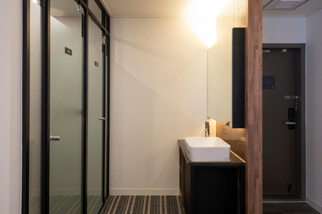Hotel No. 25 Signature Daecheong 3*