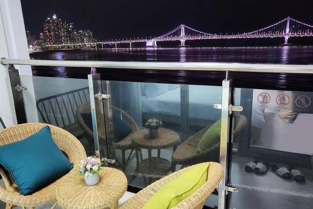 Gwangan-ri Grand Terrace Ocean View Apartment *