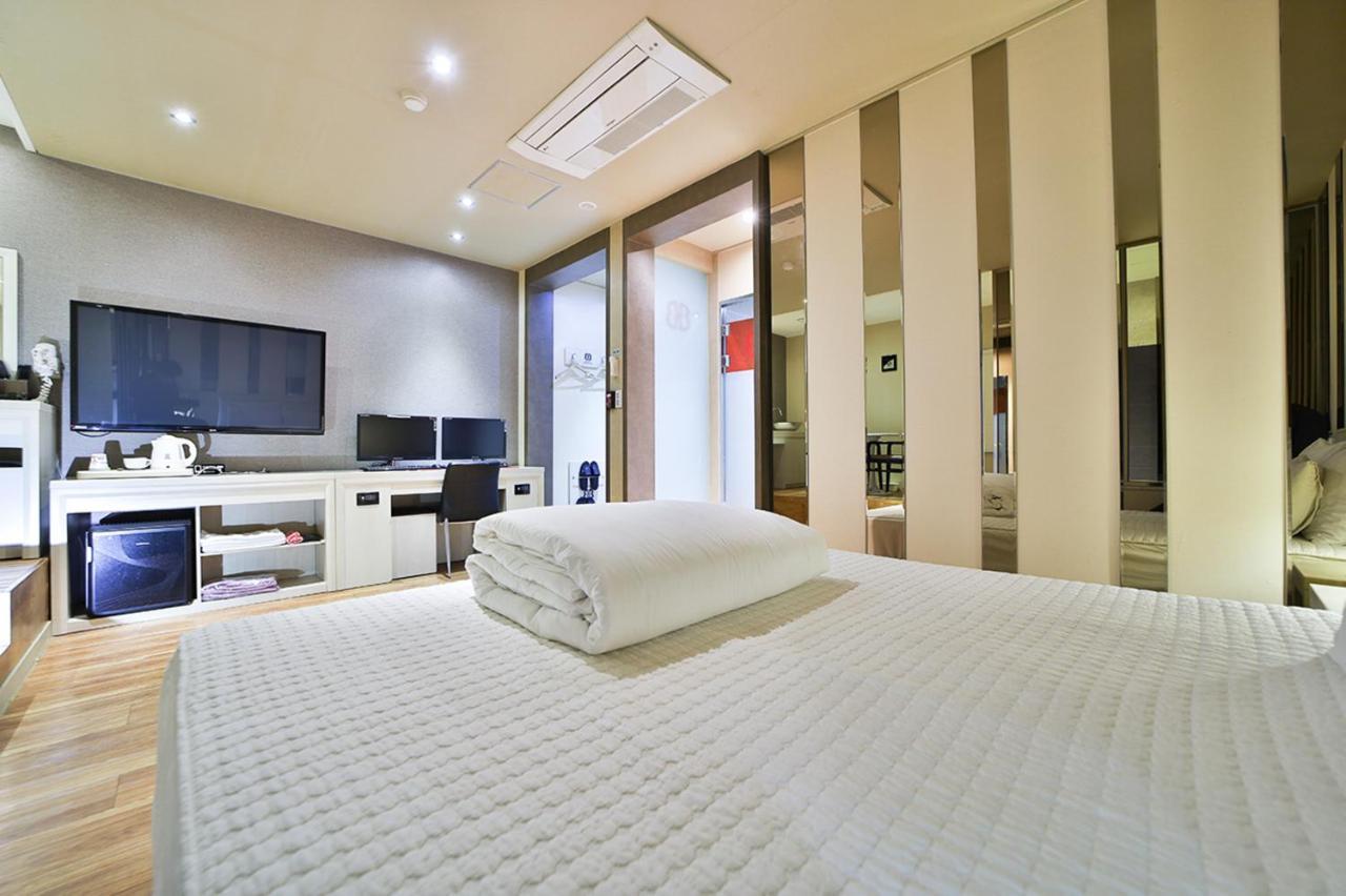 B&B Hotel Hotel Busan
