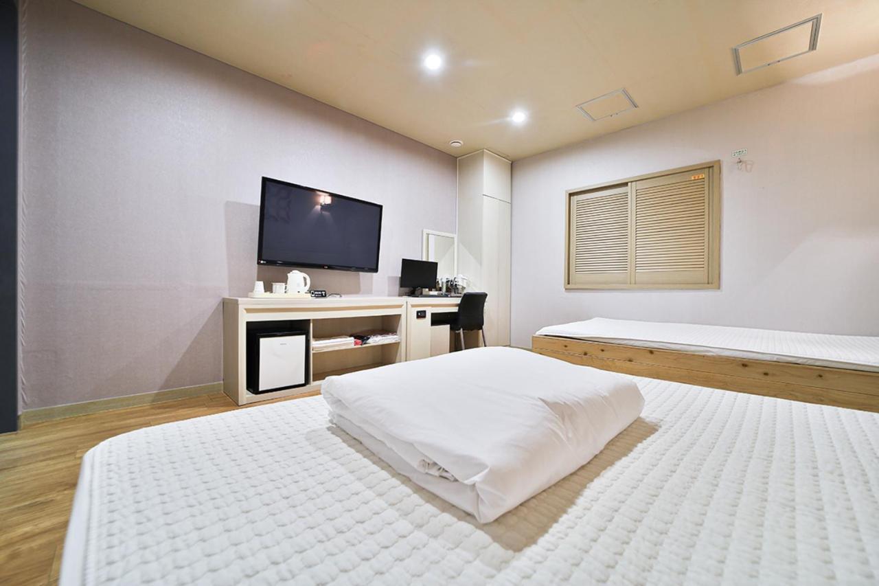 Hotel B&B Hotel Busan