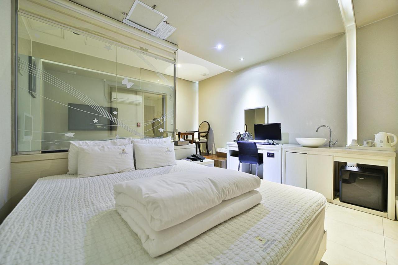 B&B Hotel Hotel Busan